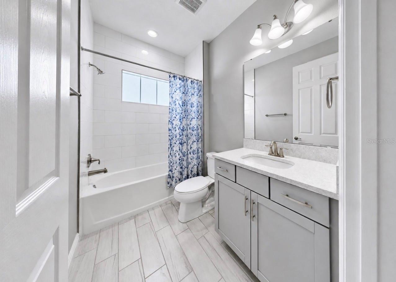 Full Bath 3