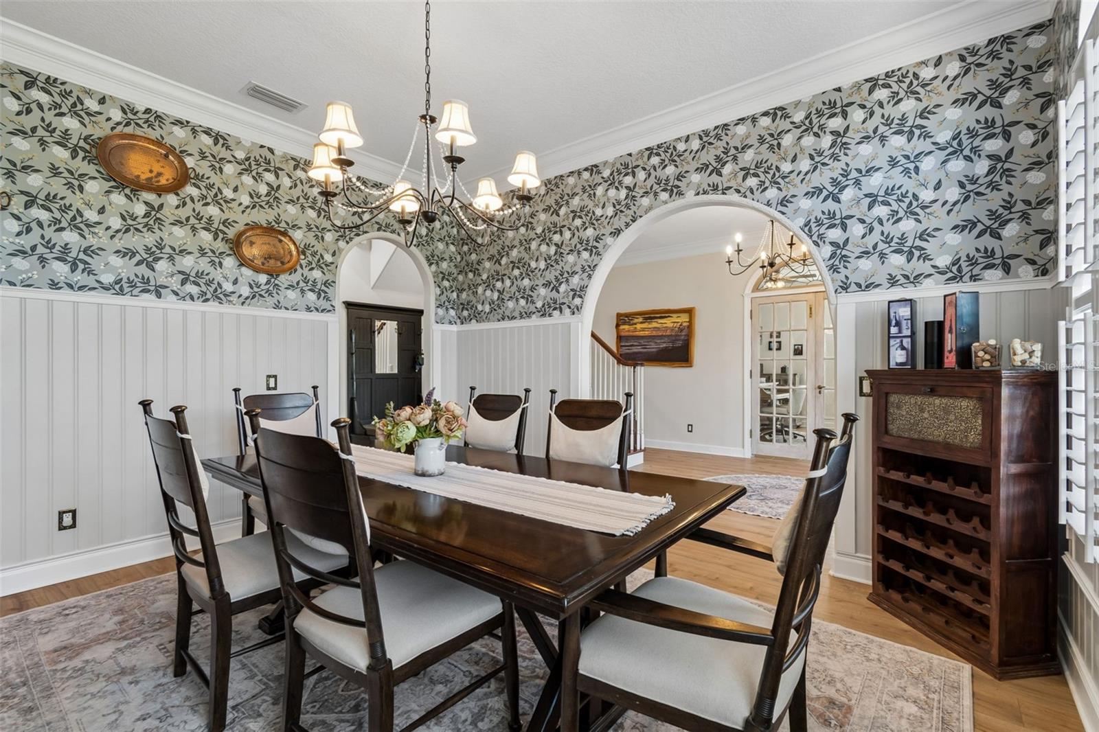 TB8505173