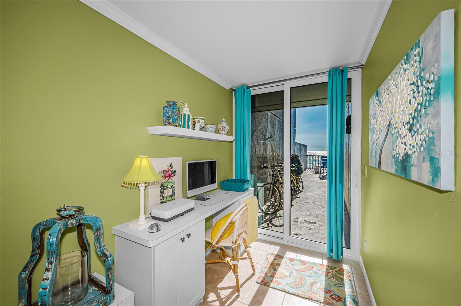 Sitting area in the second bedroom