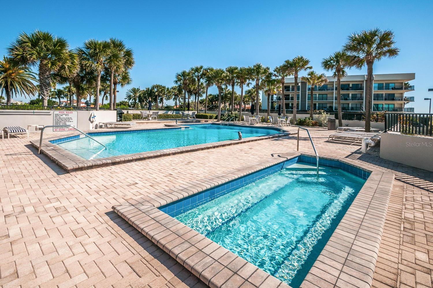 Relax & soak up the Sun!
