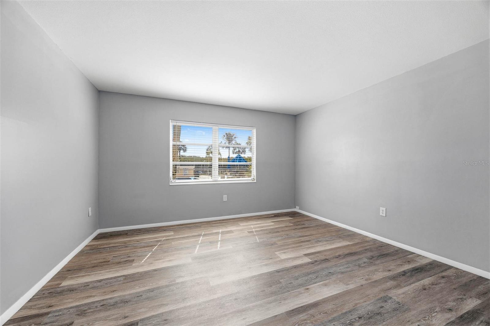 Bedroom overlooking Community Pool