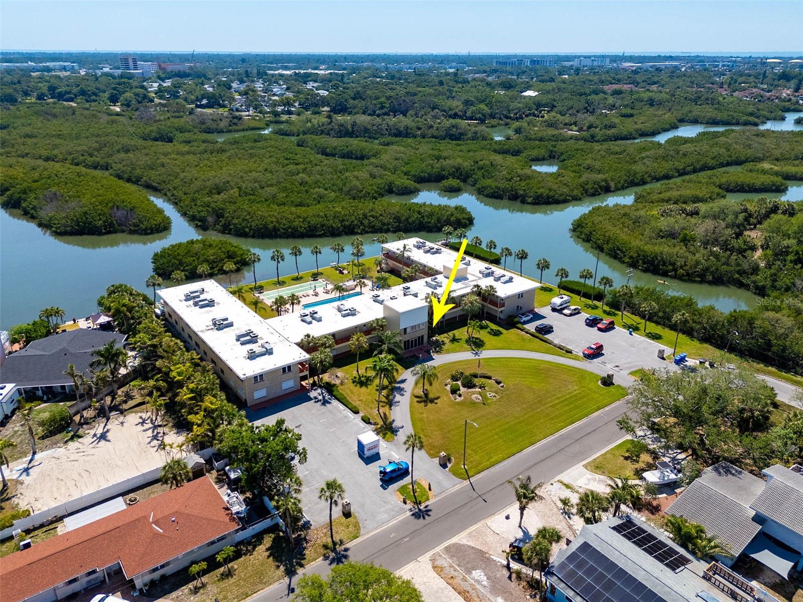Gulfport Shores Condo Community nestled along Clam Bayou