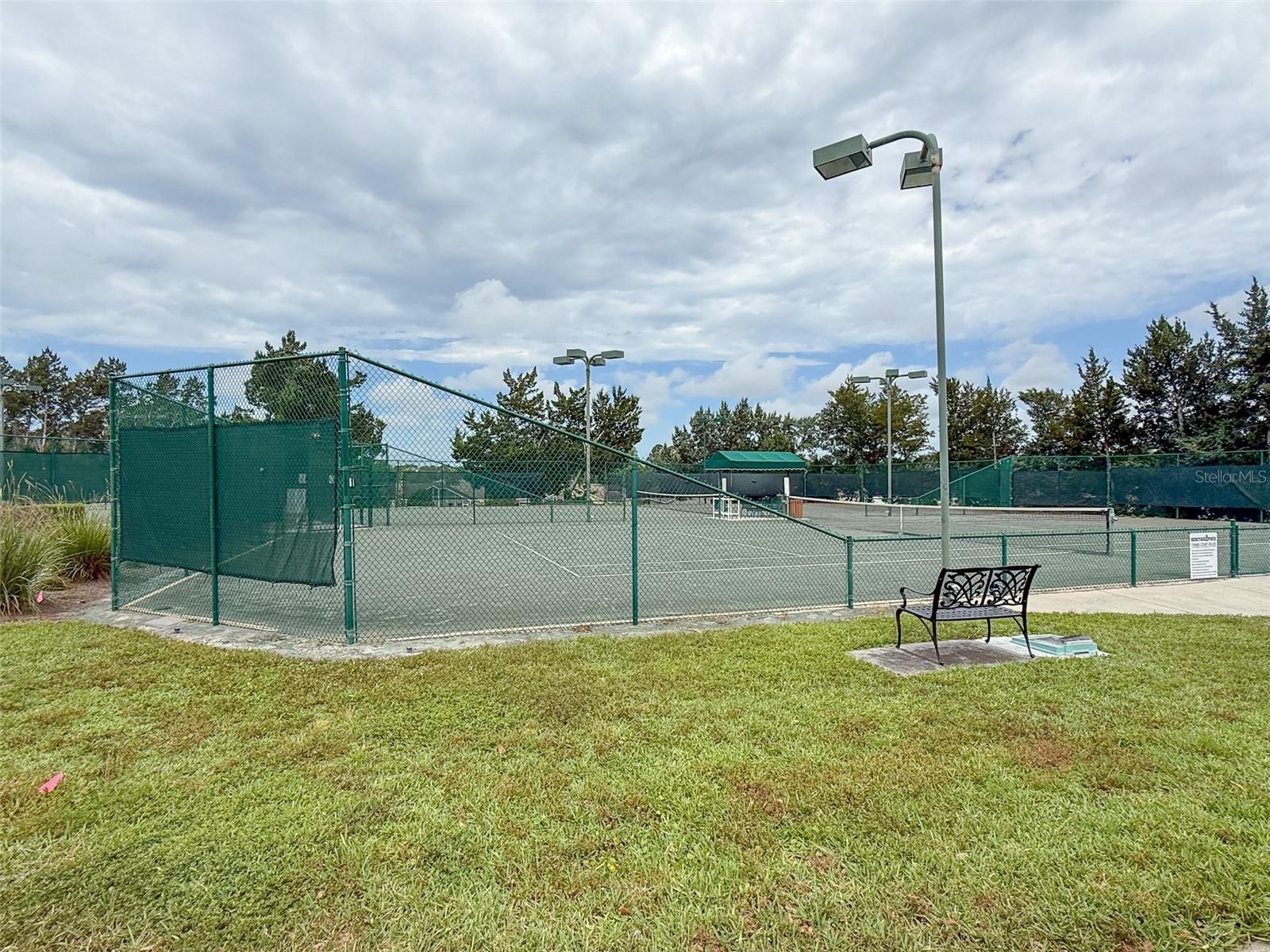 W7885470
