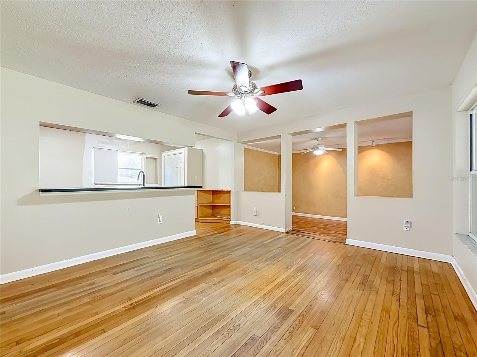 Dining Room/Kitchen