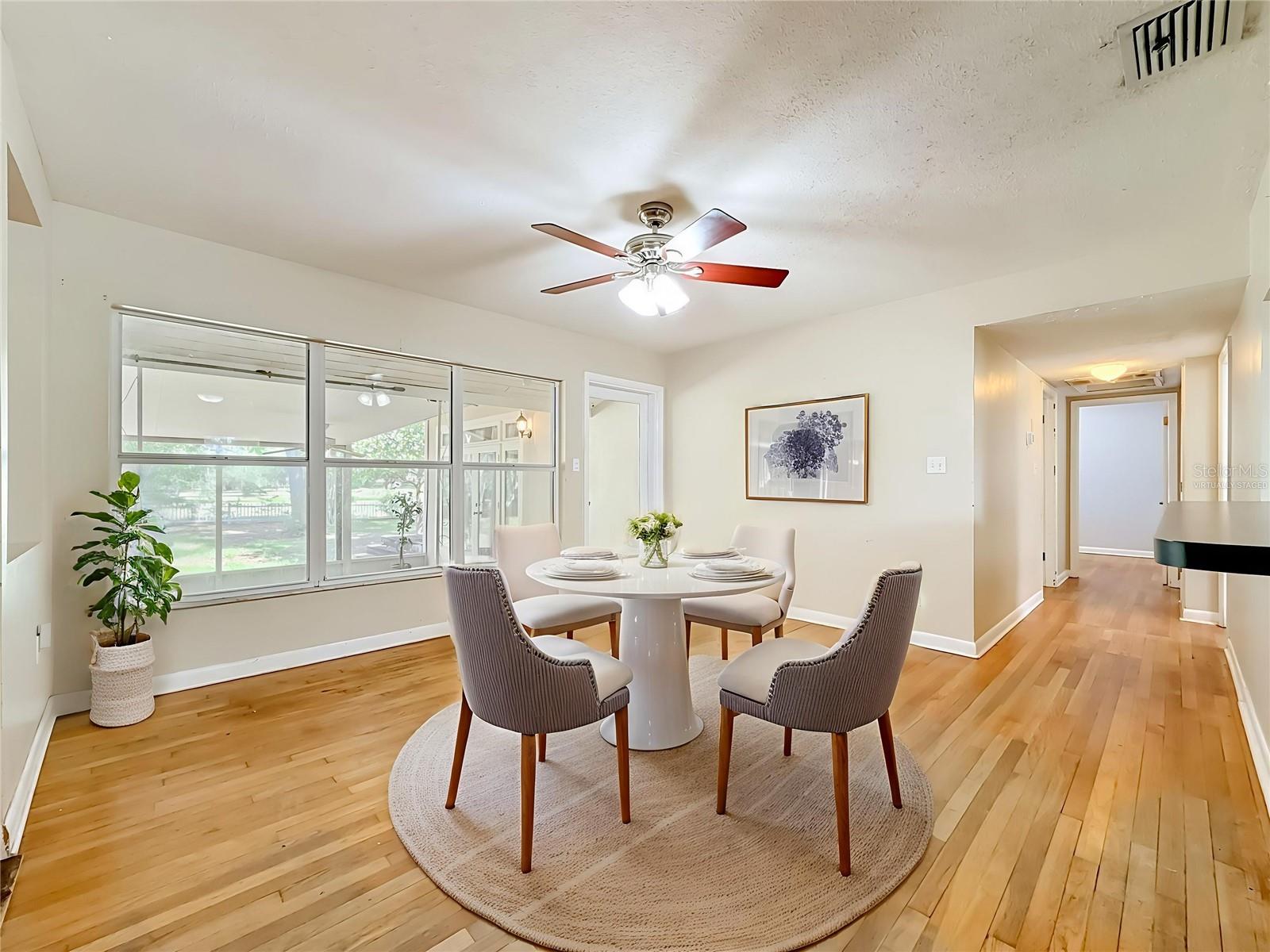 Virtually staged dining room