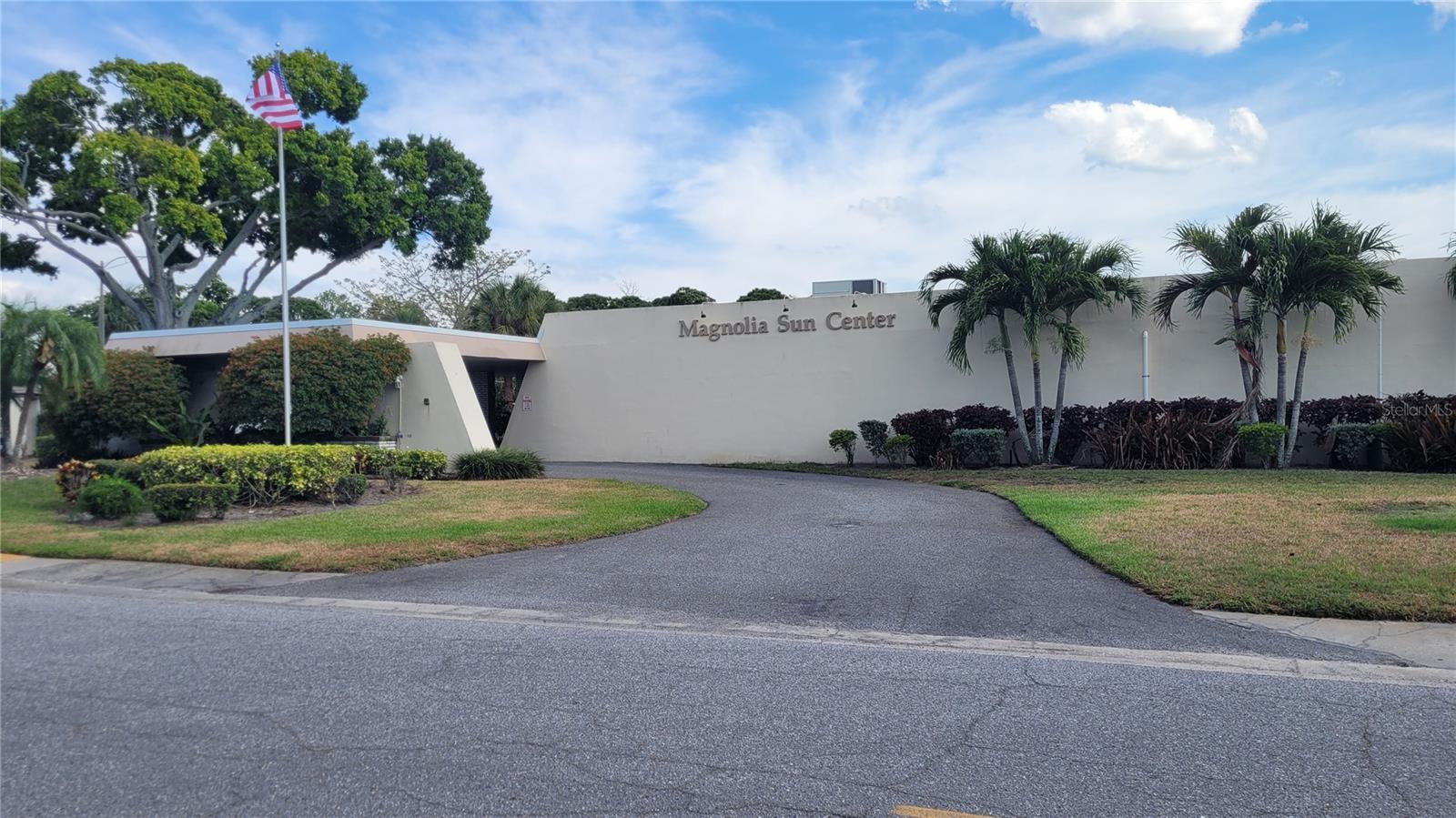 Magnolia clubhouse