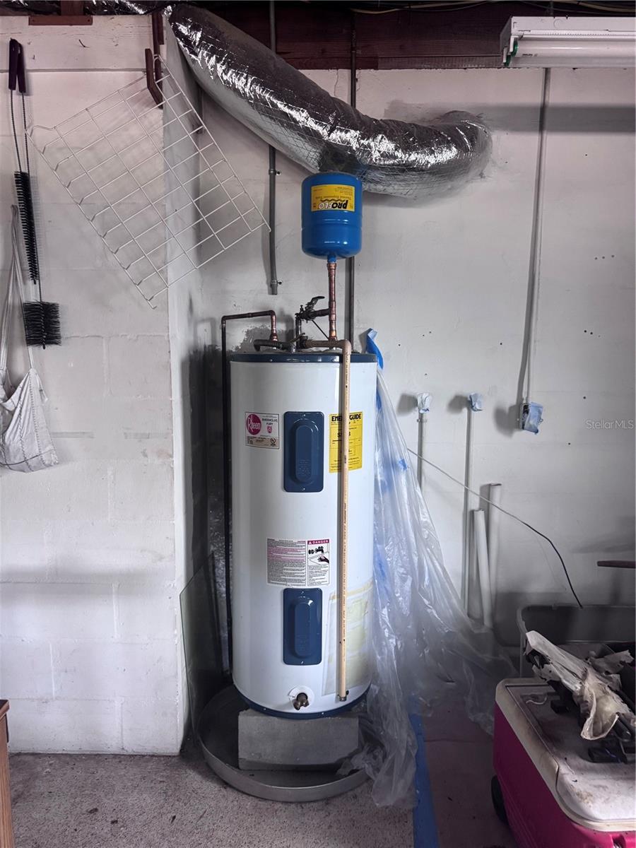 Hot Water Heater