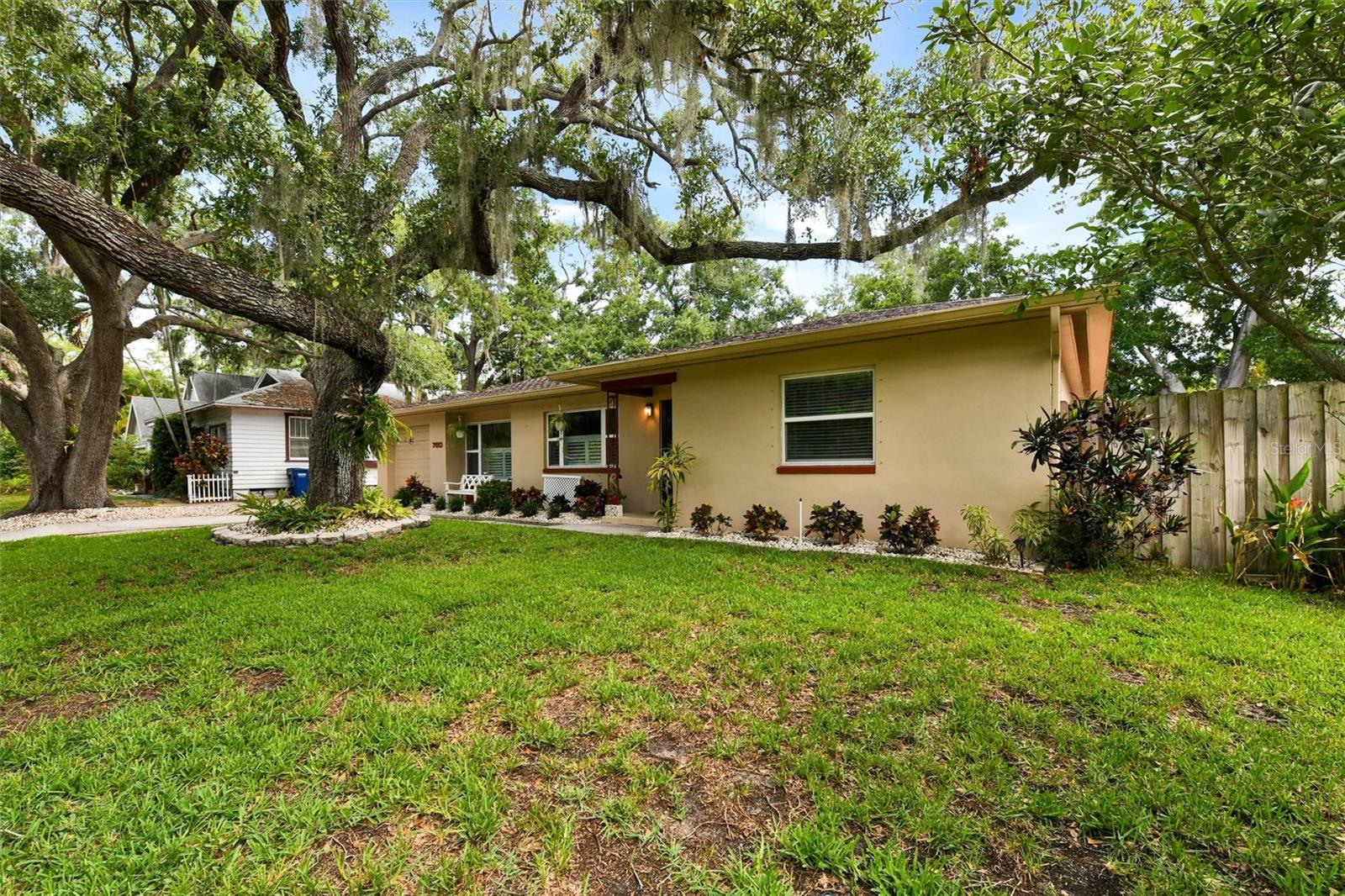 View w/ Privacy Fence