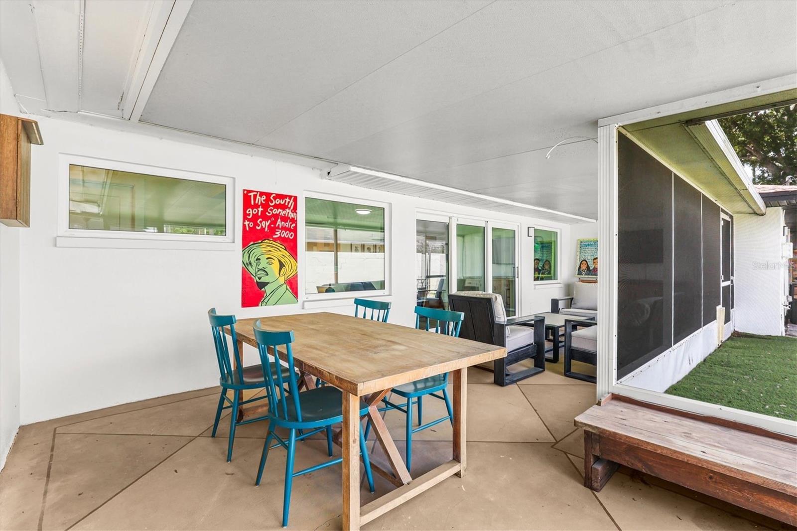 Screened in Porch