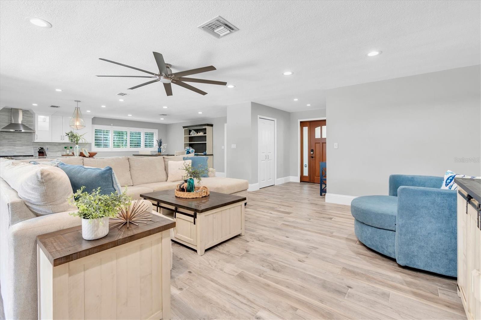Optional furnished-turnkey!