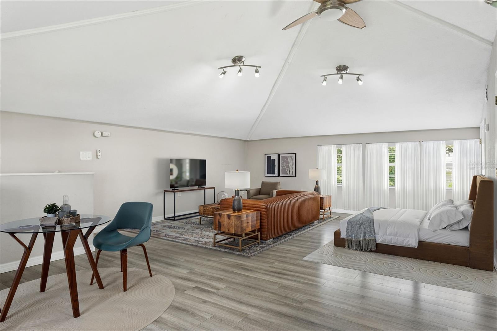 in -law suite - virtually staged