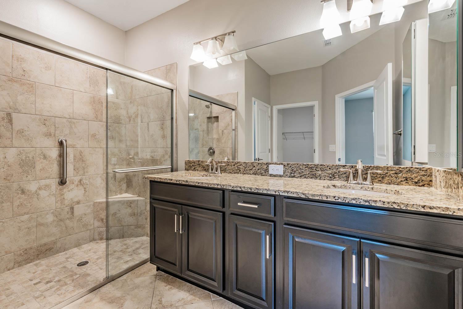 Dual Sinks