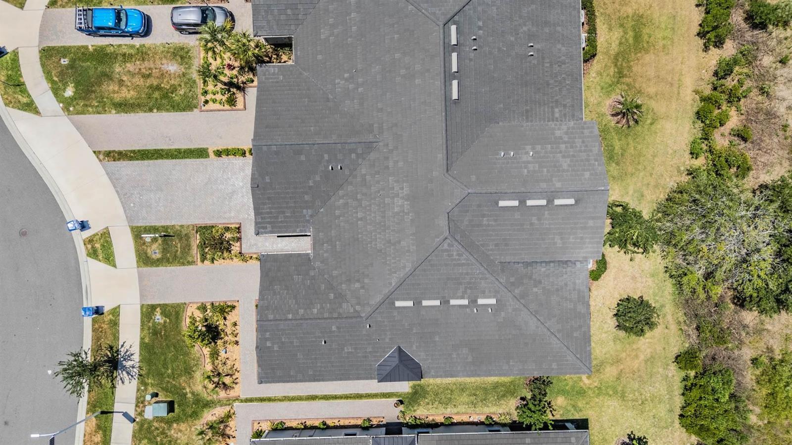 Tile roof
