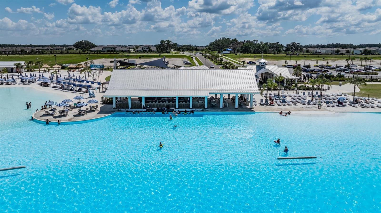 Swim-up bar