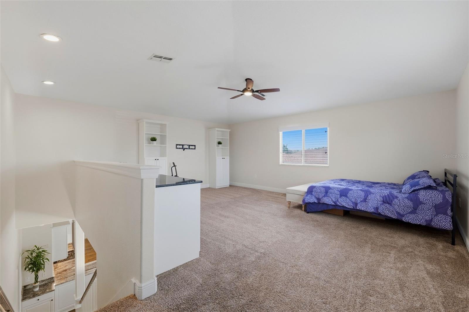 Bonus room with built ins for storage