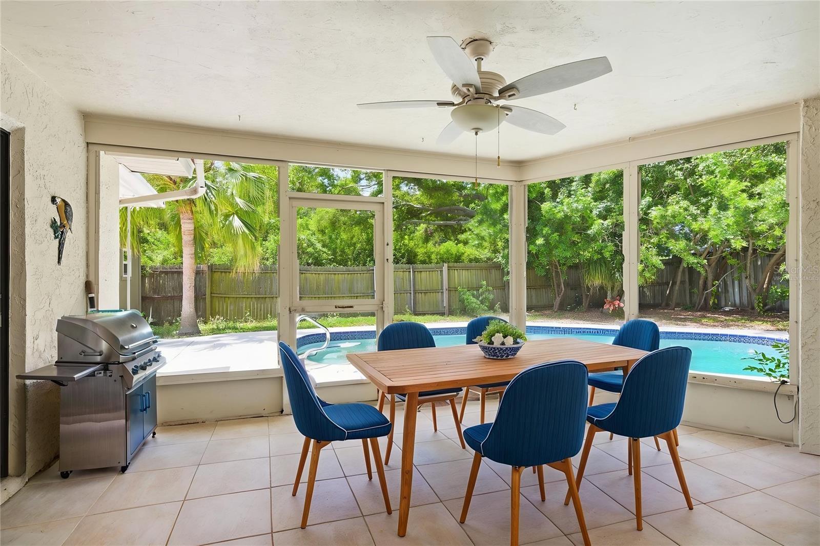 Virtually staged lanai