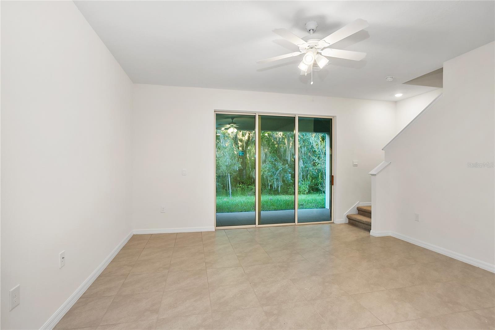 TB8505500