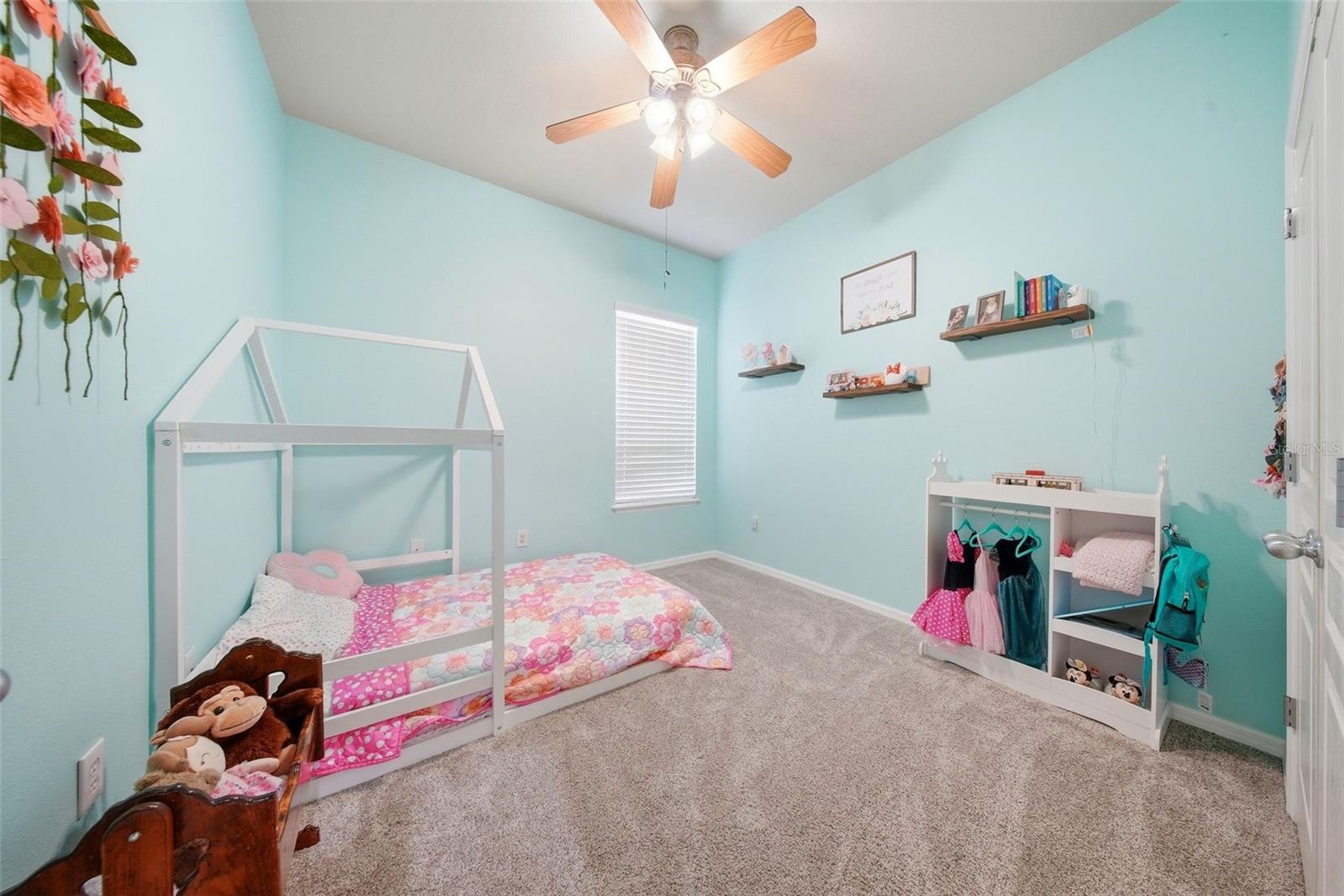 Secondary bedroom