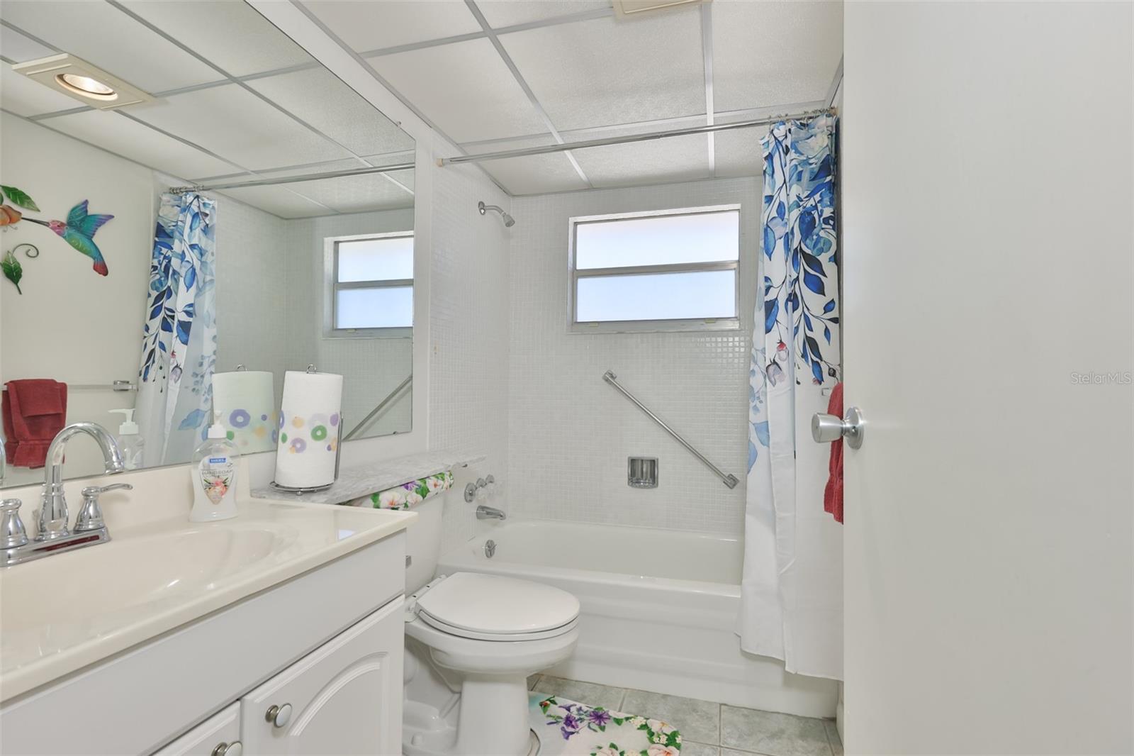GUEST BATH