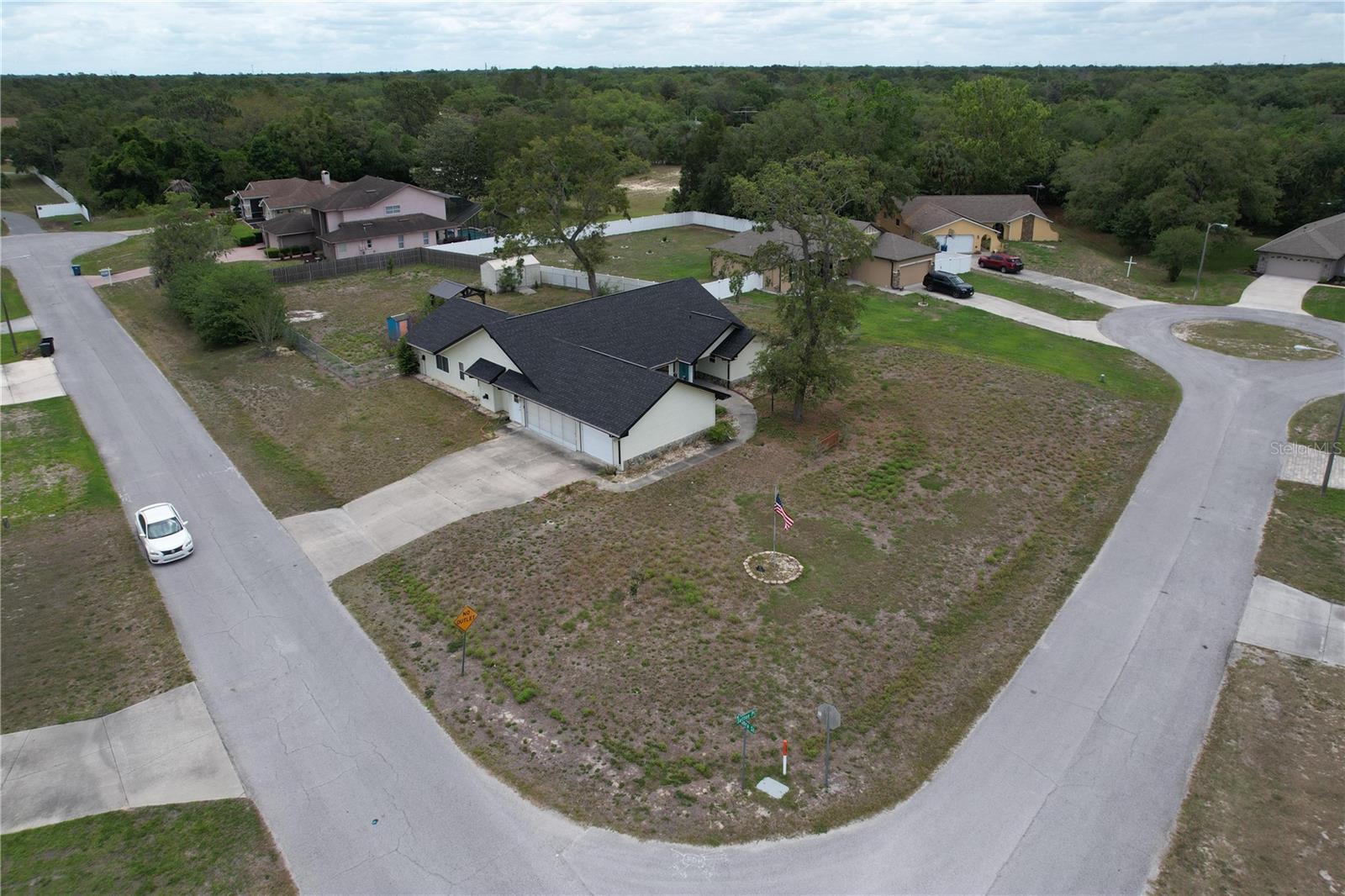 TB8505530