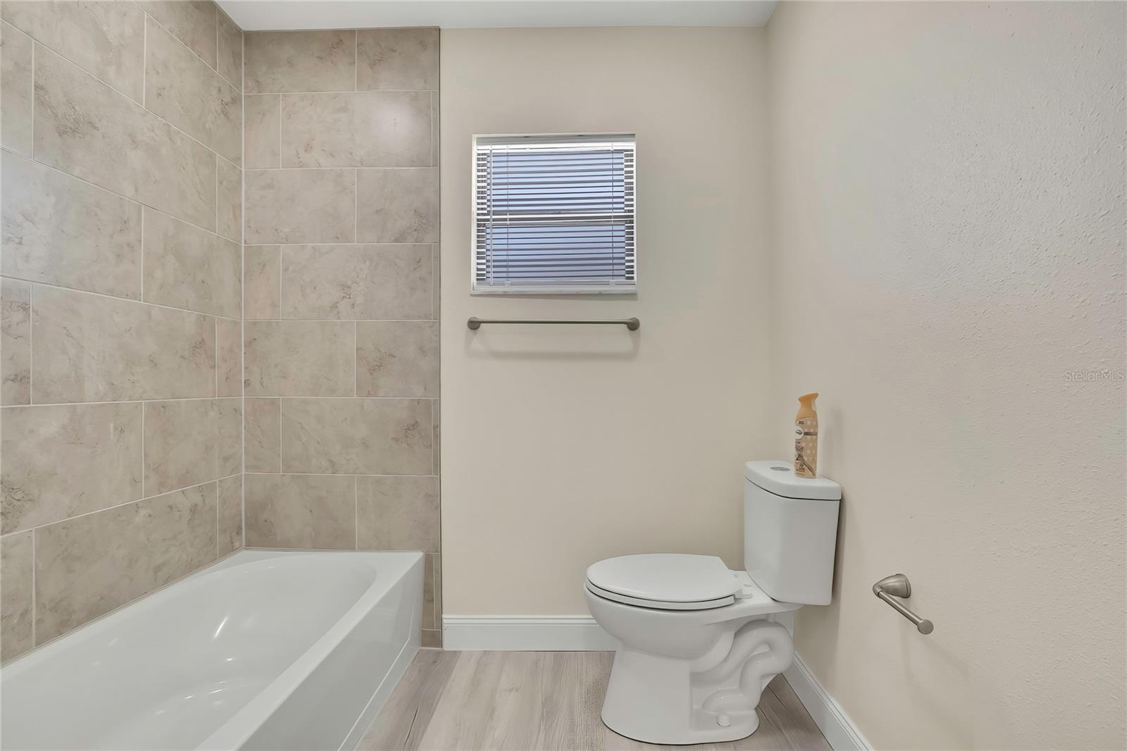 2nd Bathroom