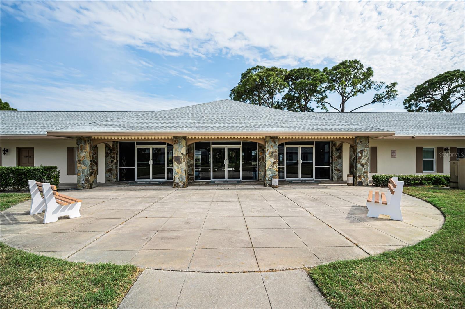 A great space to meet your neighbors.