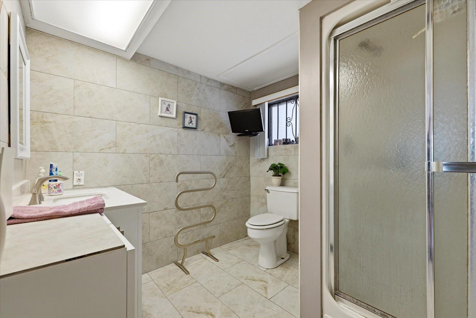 First Level/Primary Full Bathroom