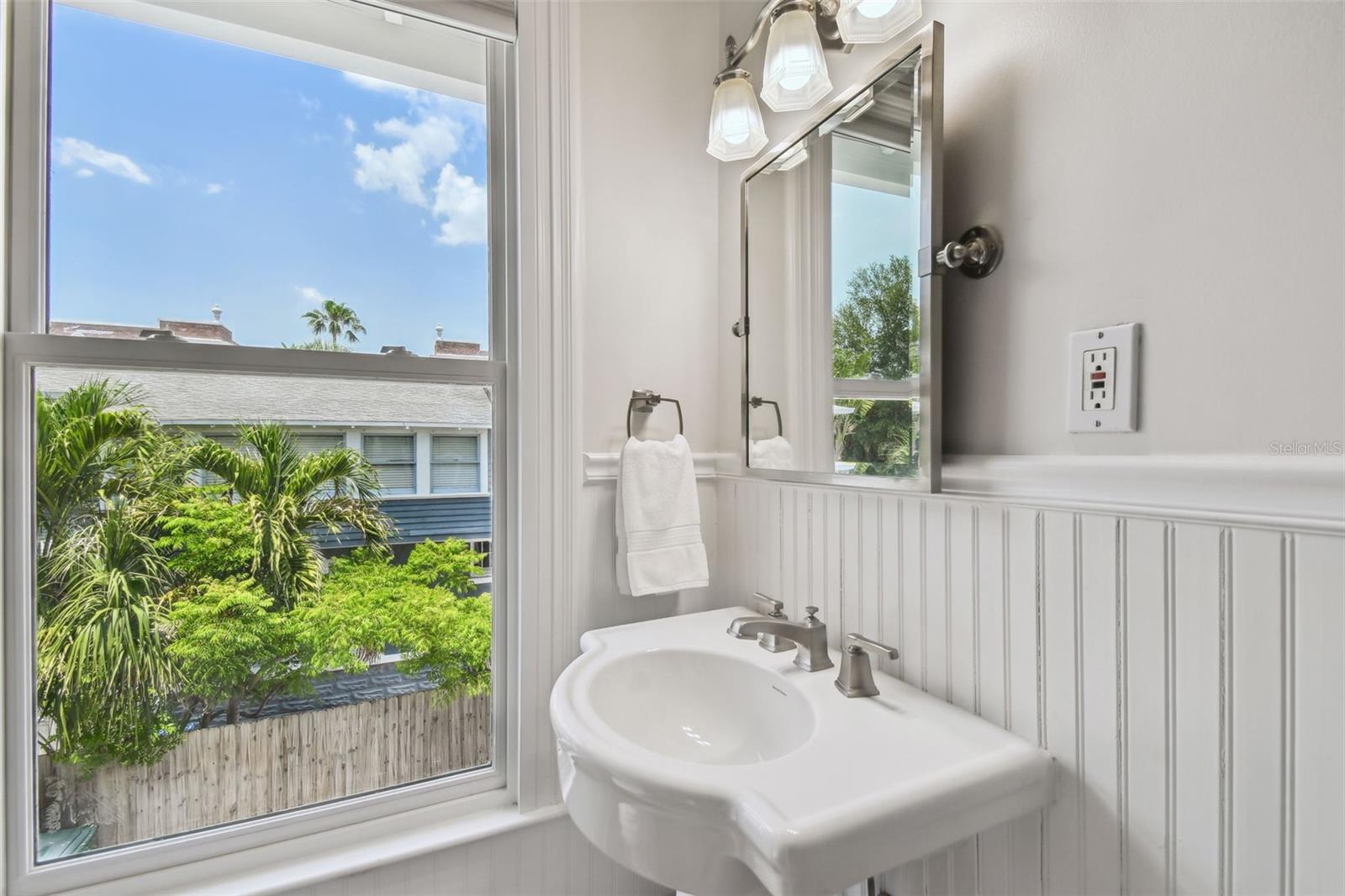 Guest bath.