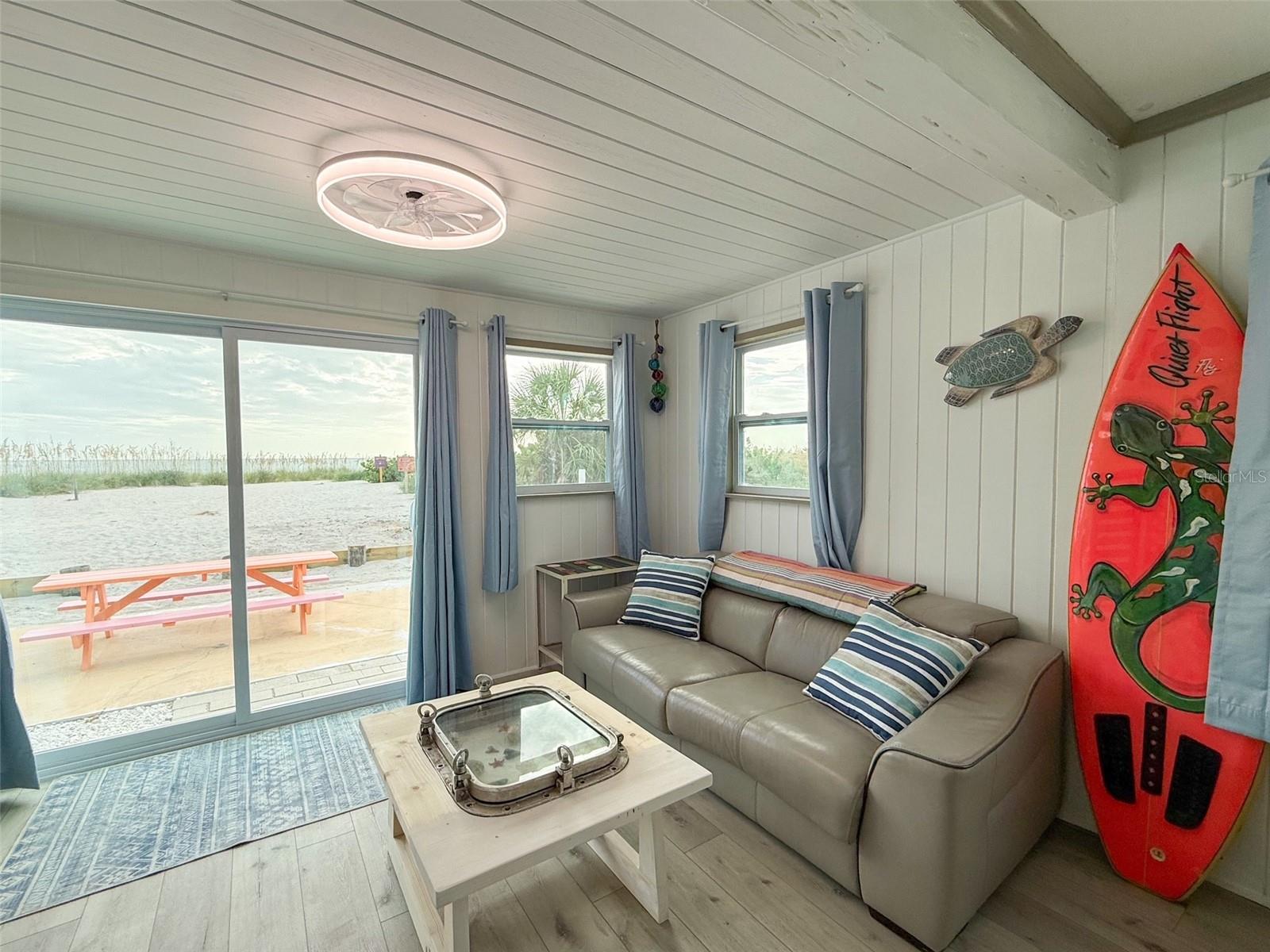 Bungalow Living Room