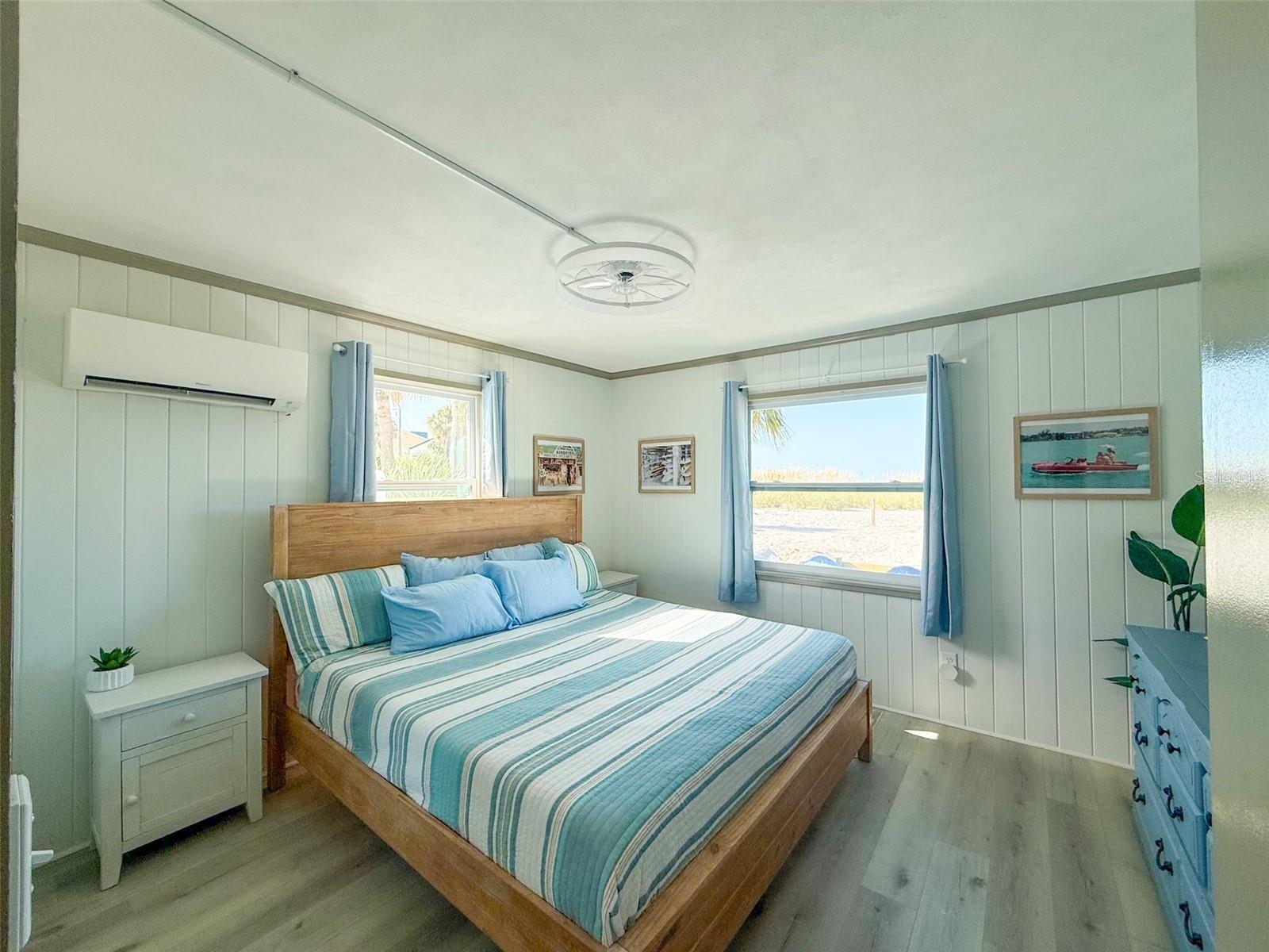 Bungalow Primary Bedroom