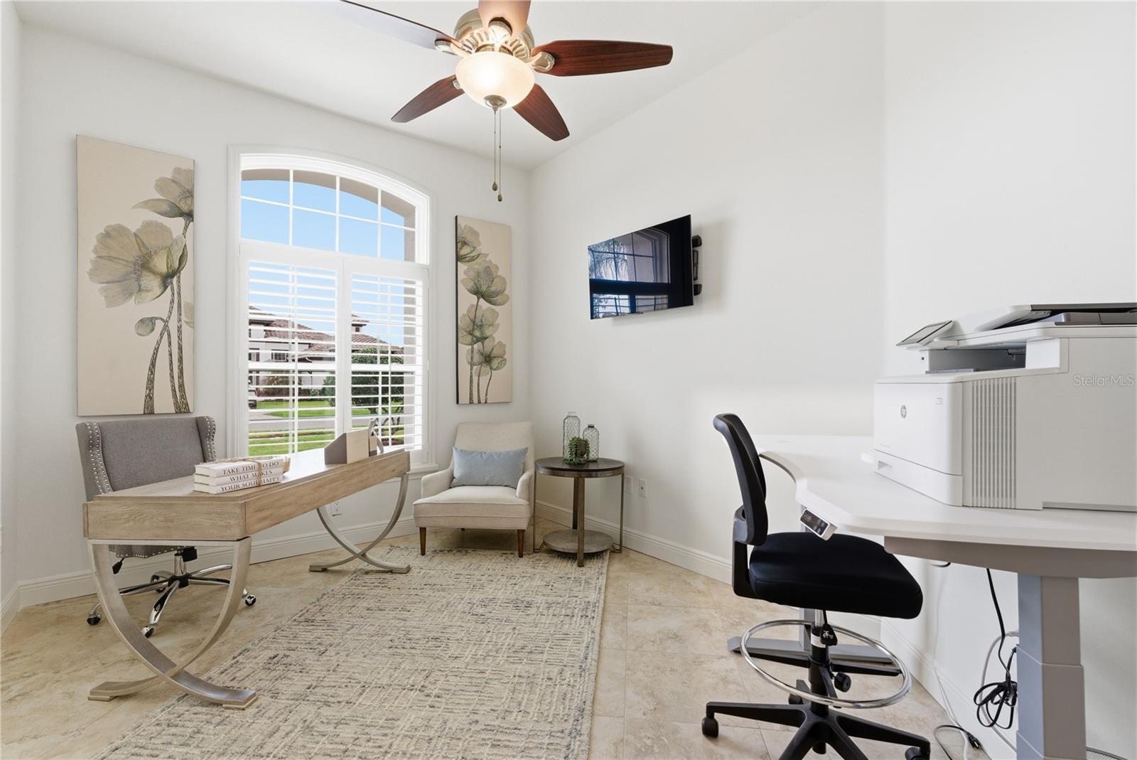 Home Office/ Flex Room
