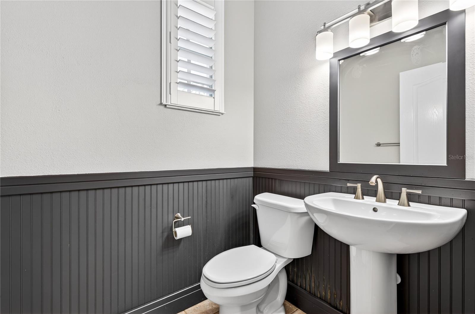 half Guest bath