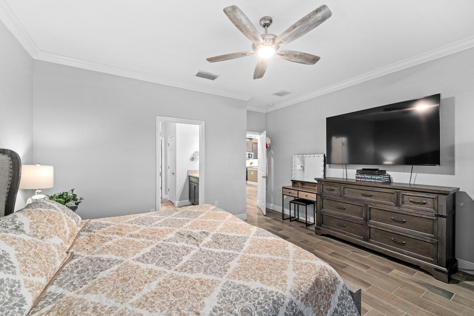 primary suite
