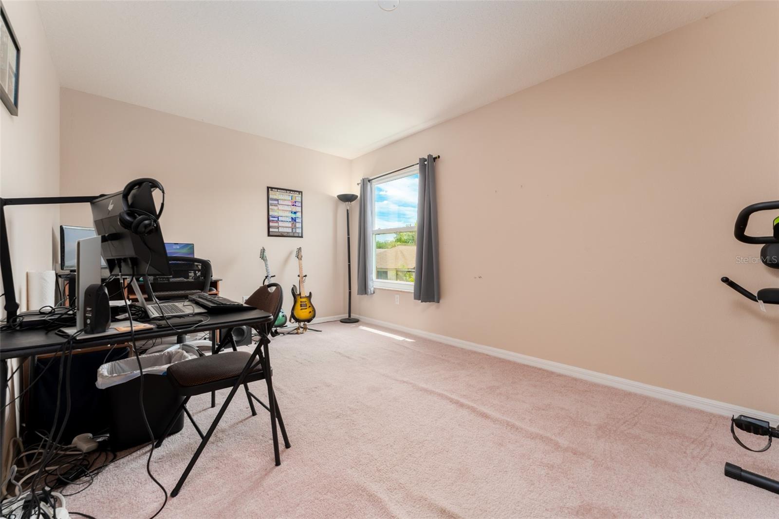 Bedroom4