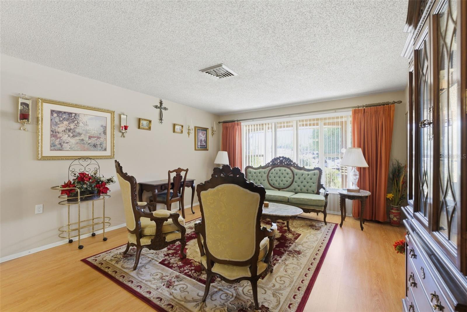 W7885510