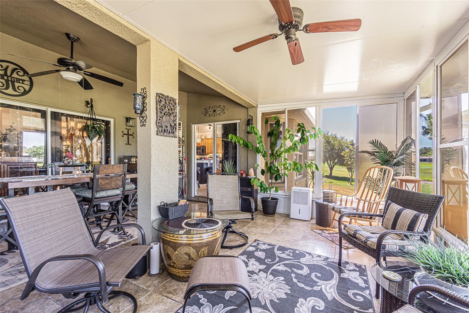 Lanai.