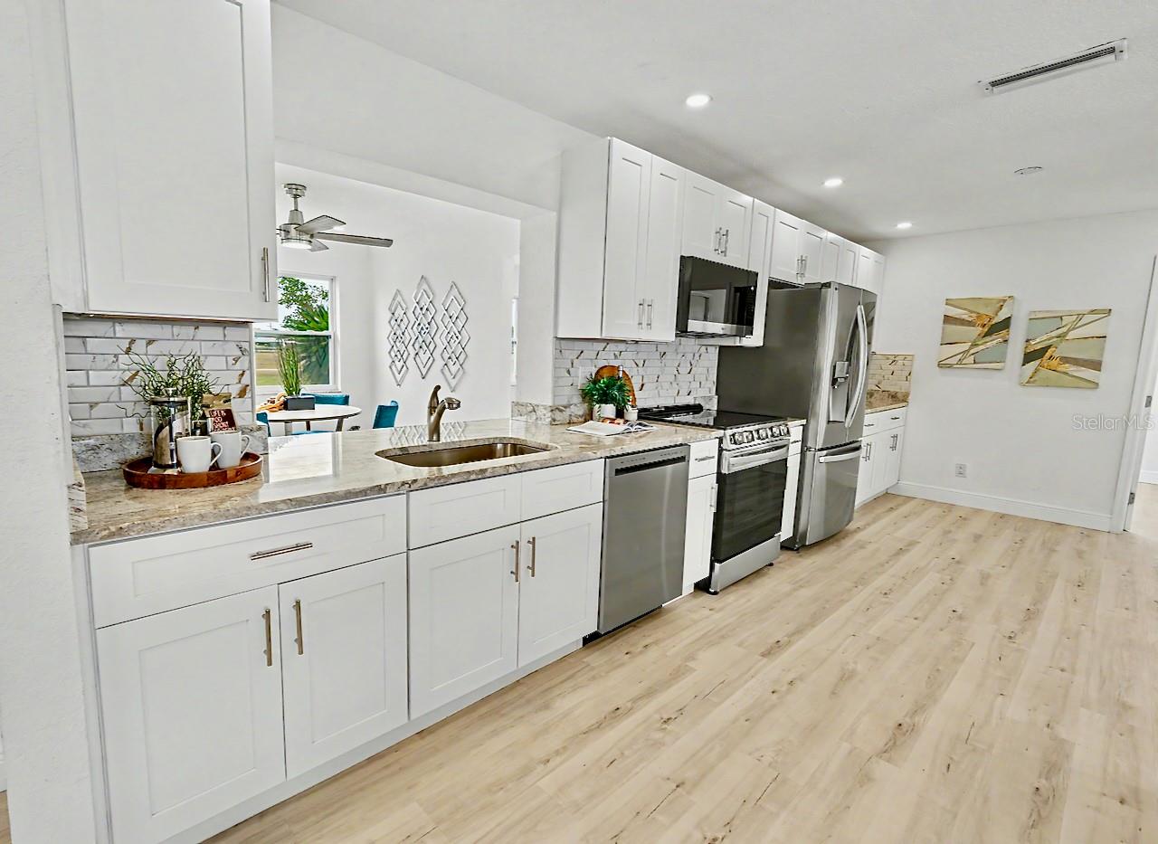 12-Kitchen