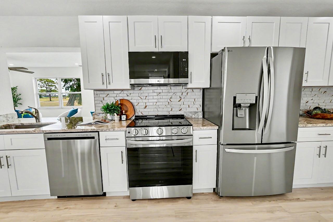 14-Kitchen view to family room