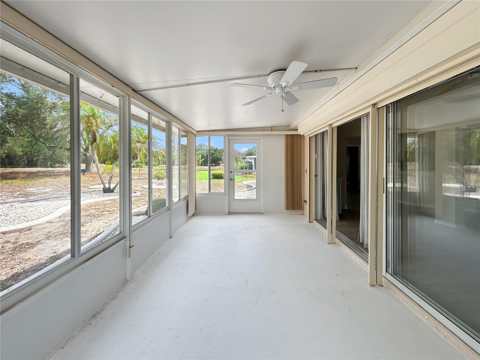 Enjoy your enclosed Patio/Florida room