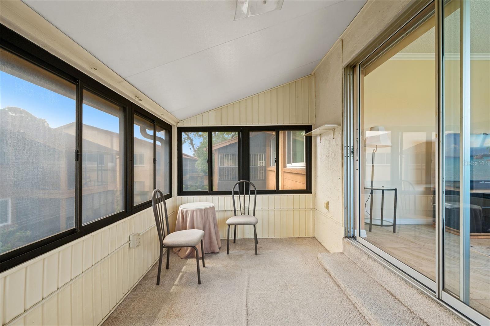 SUN ROOM