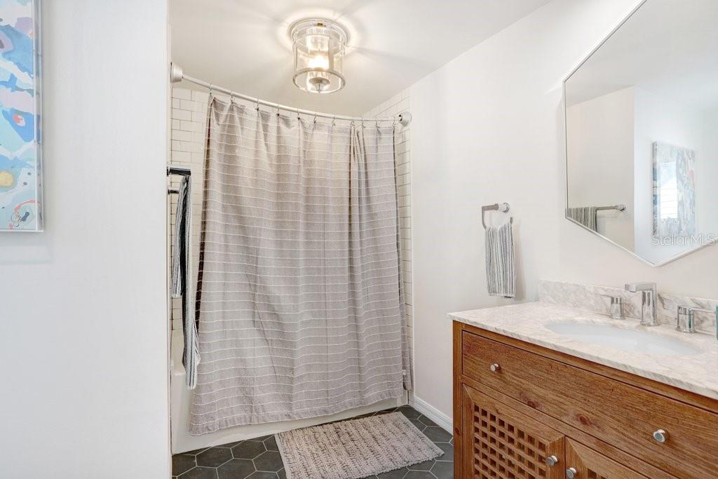 In-law En Suite Above Garage