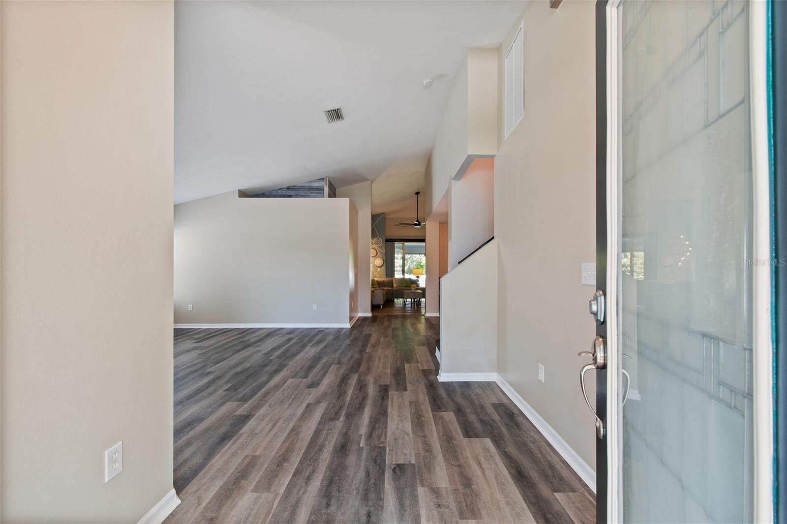 Foyer entry