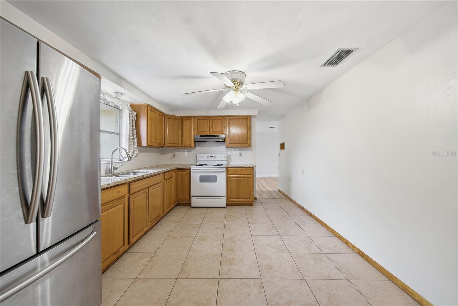Spacious Kitchen