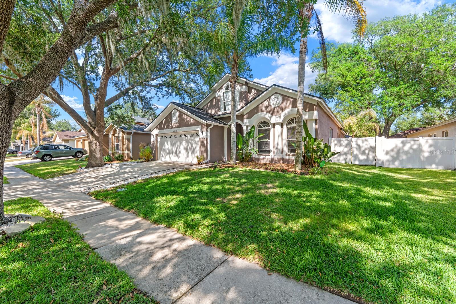 4814 Portobello