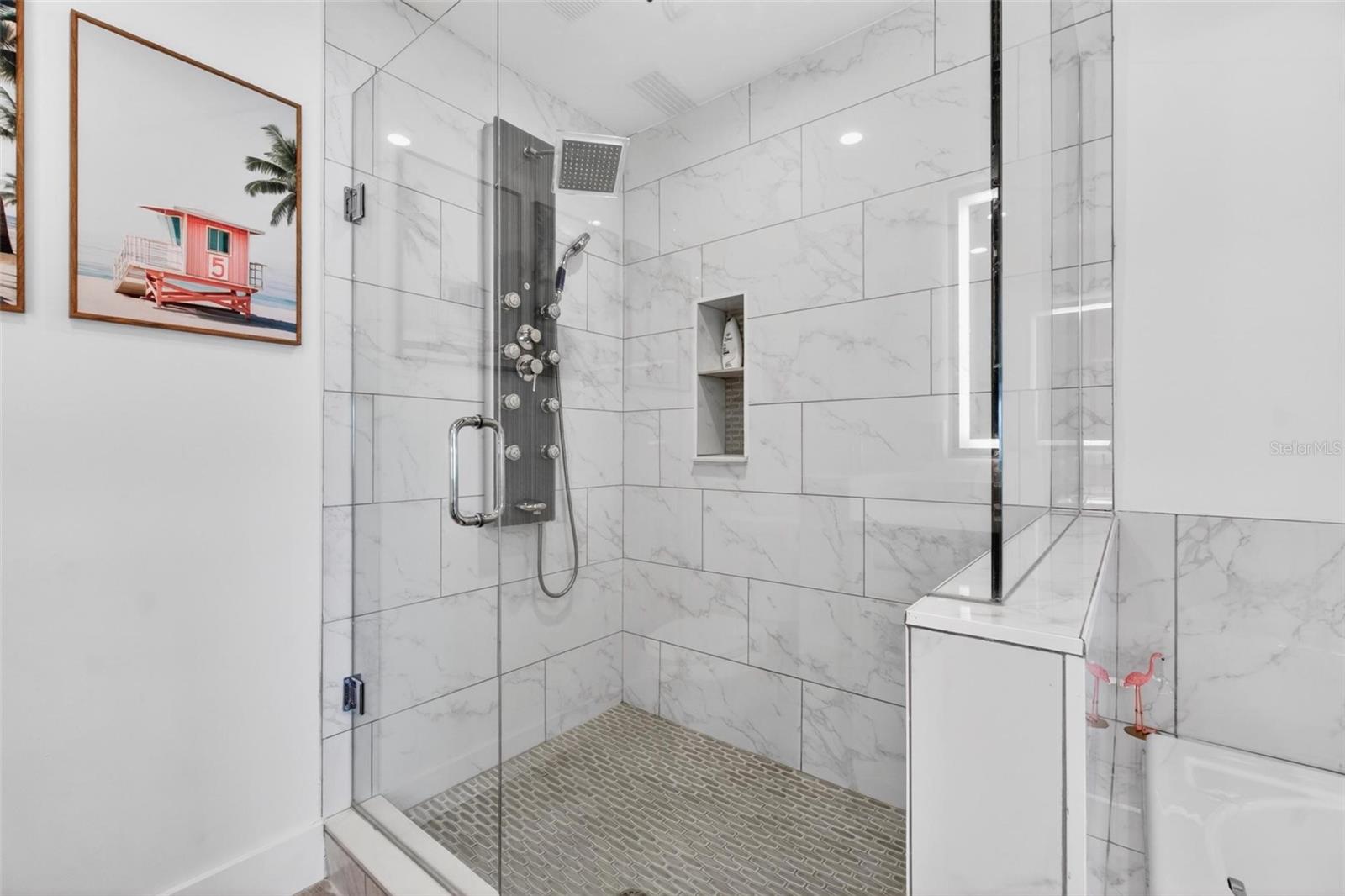 ensuite bath