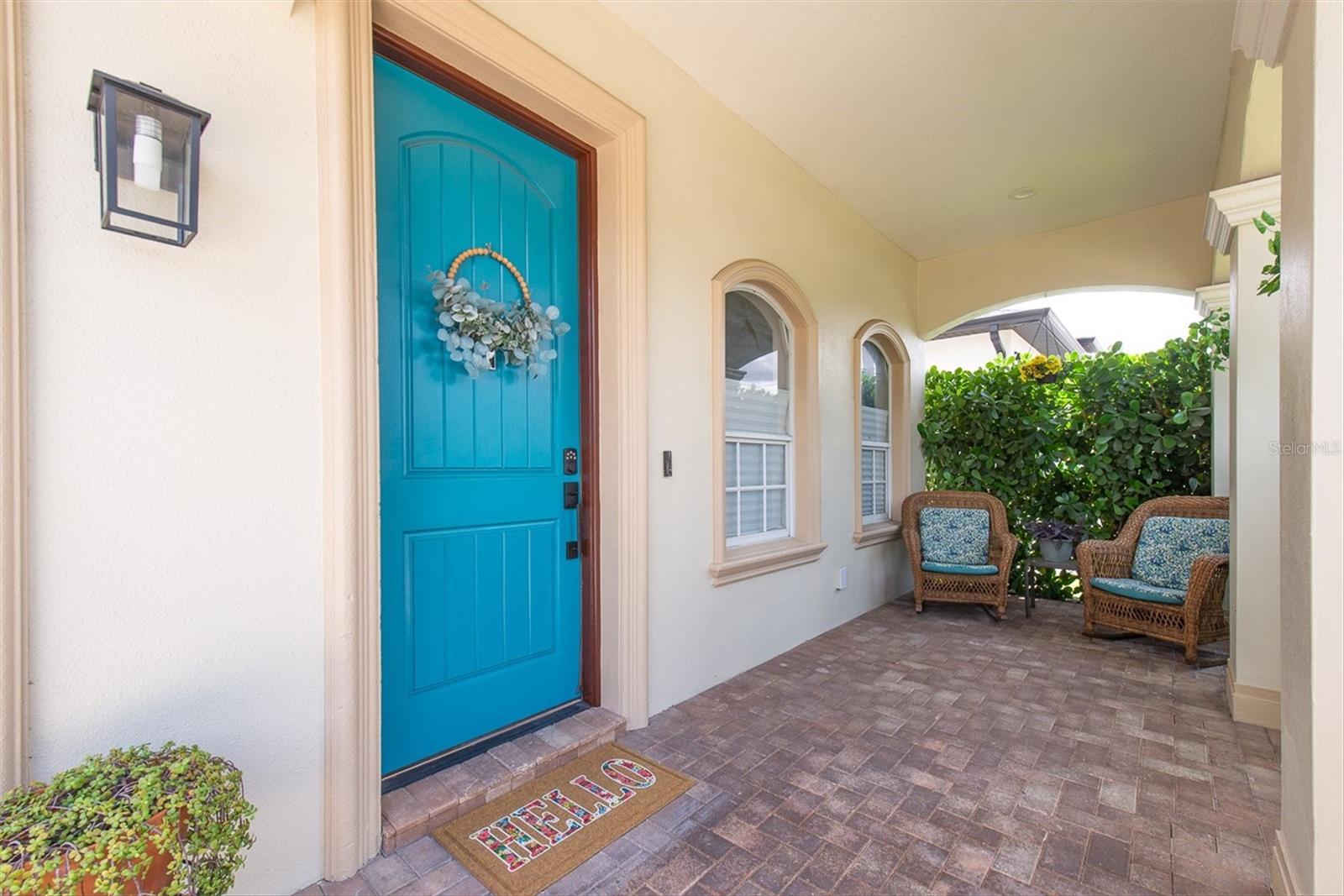 Amazing Front Porch