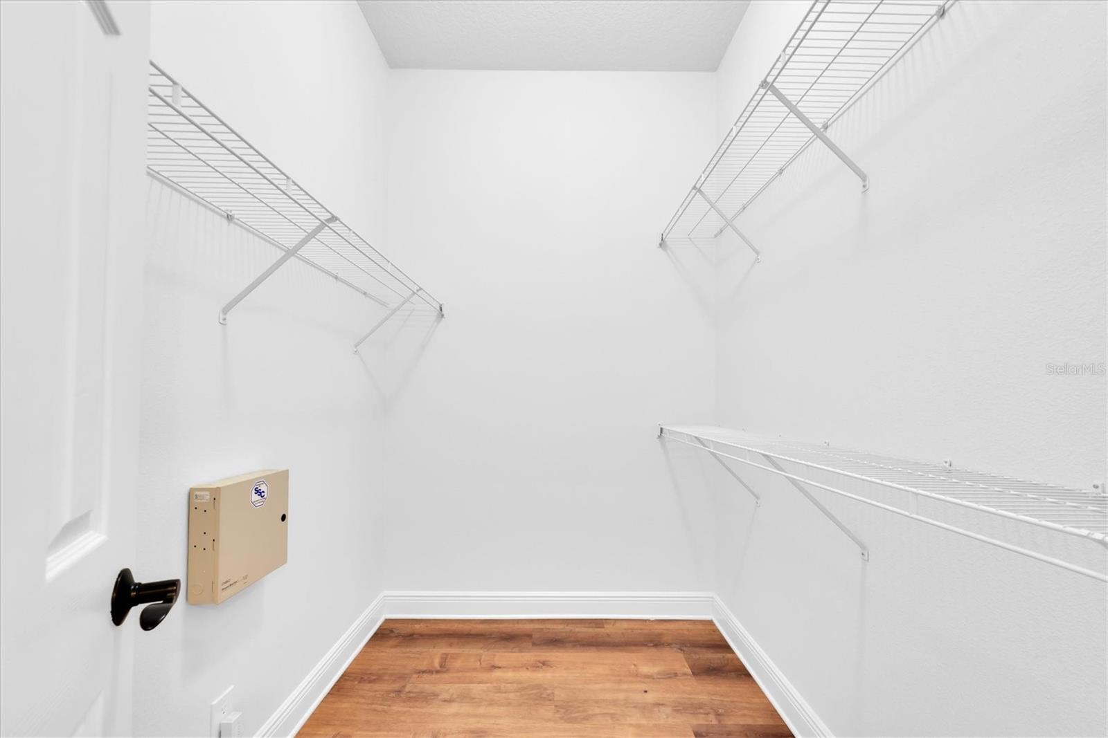 Walk-in Closet-Primary