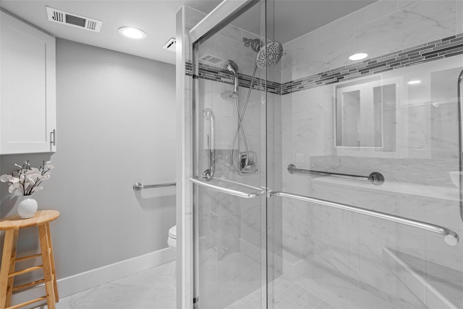 Walk-In shower