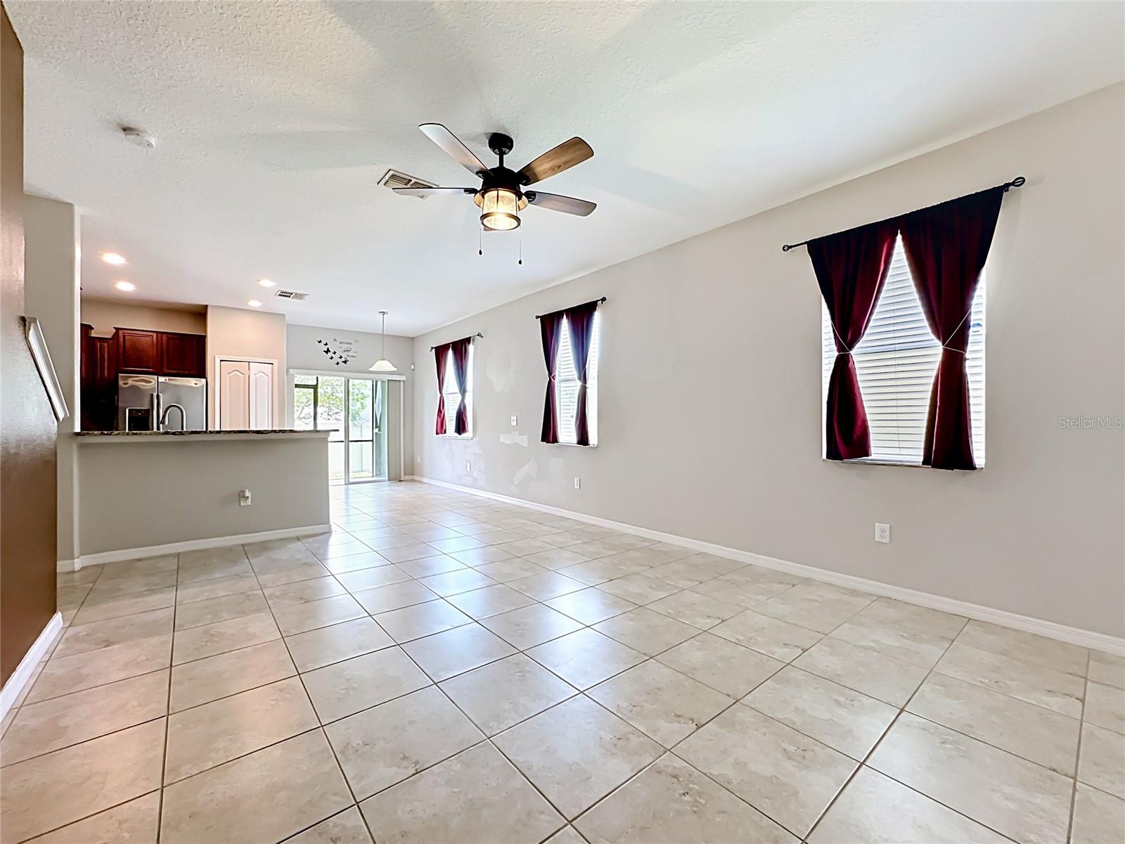 Living Room/Dining Room