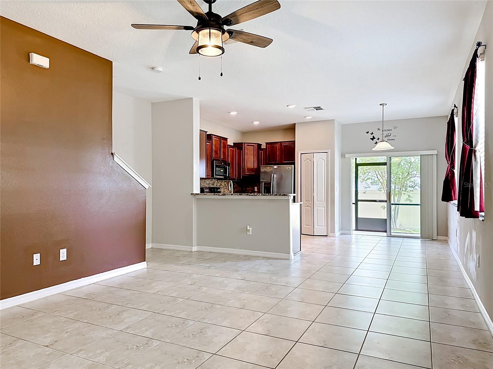 Living Room/Dining Room